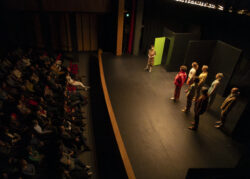 20250222-le_bizarre_iincident_du_chein-les_culturailes.©eloise_genoud.29 Les Culturailes - Des spectacles inoubliables, juste à côté de chez vous ! Châtel-St-Denis