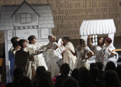 20251206-la_belle_et_la_bete-©eloise_genoud-les_culturailes.01 Les Culturailes - Des spectacles inoubliables, pour rire, rêver et s’étonner.