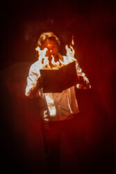 Alexis Hazard, Illusions © Thomas Musslet.02 Les Culturailes - Des spectacles inoubliables, juste à côté de chez vous ! Châtel-St-Denis